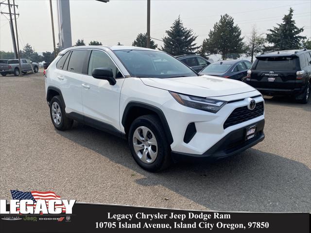 2023 Toyota RAV4 LE