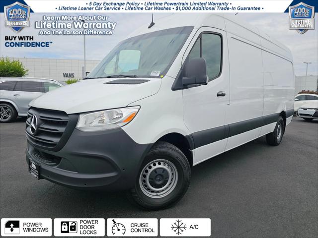 2023 Mercedes-Benz Sprinter 2500 High Roof 4-Cyl Gas