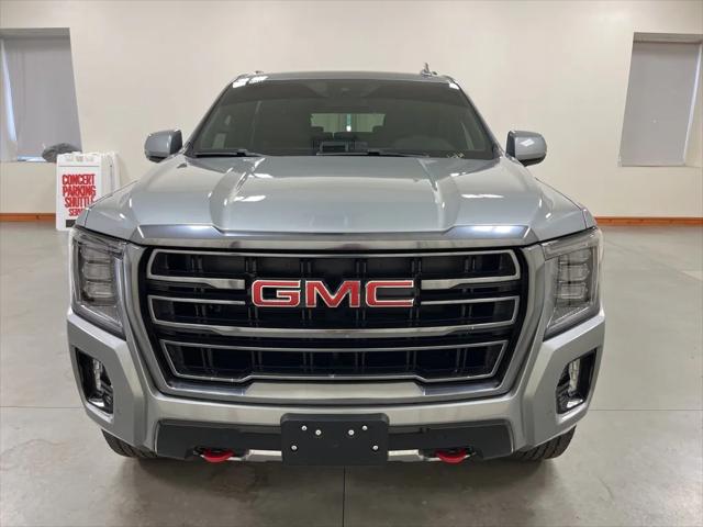 2023 GMC Yukon XL 4WD AT4