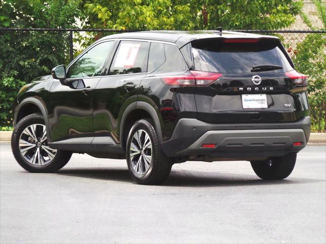 2021 Nissan Rogue SV FWD