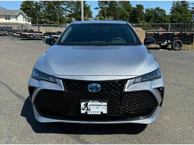 2022 Toyota Avalon XSE Nightshade Hybrid