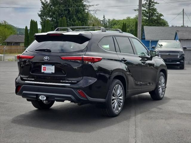 2022 Toyota Highlander Platinum