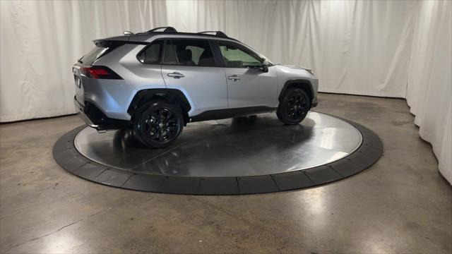 2023 Toyota RAV4 Hybrid SE