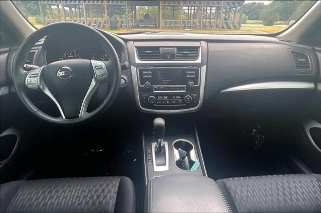 Used 2017 Nissan Altima For Sale in Olive Branch, MS
