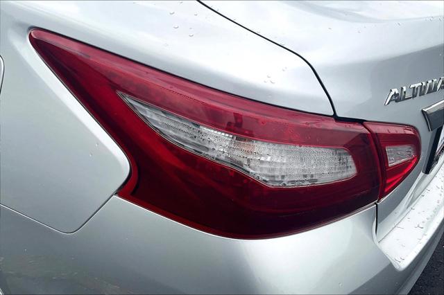 Used 2017 Nissan Altima For Sale in Olive Branch, MS