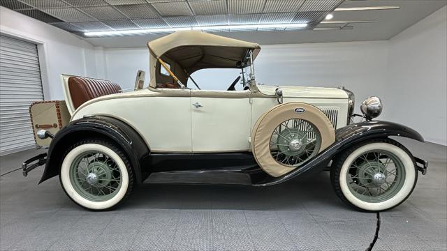 1931 Ford Model A Convertible 2