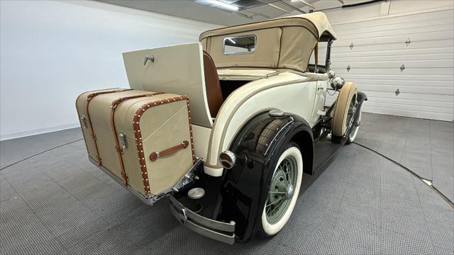 1931 Ford Model A Convertible 3