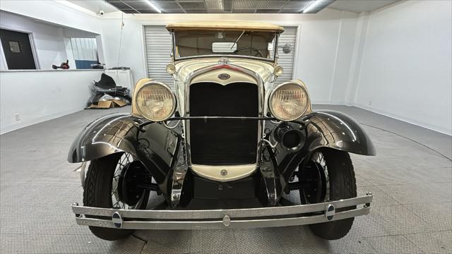 1931 Ford Model A Convertible 8