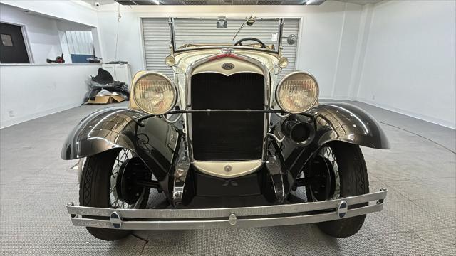 1931 Ford Model A Convertible 24