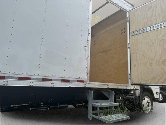 2025 Chevrolet 5500 176" Wheelbase
