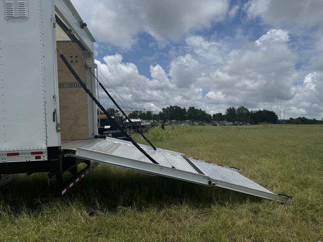 2025 Chevrolet 5500 176" Wheelbase