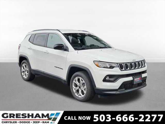 2025 Jeep Compass COMPASS LATITUDE 4X4