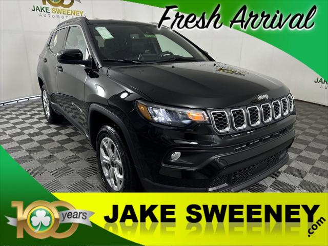 2025 Jeep Compass COMPASS LATITUDE 4X4