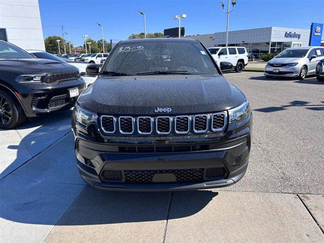 2025 Jeep Compass COMPASS SPORT 4X4