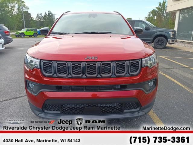 2025 Jeep Compass COMPASS LATITUDE 4X4