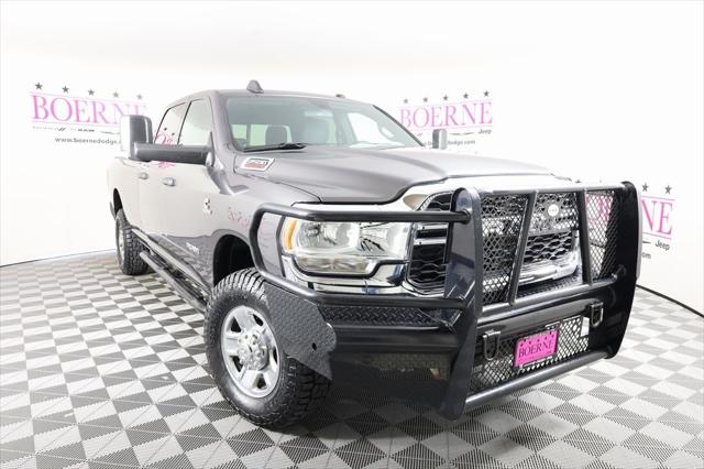 2021 RAM 3500 Tradesman Crew Cab 4x4 8 Box