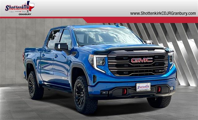 2022 GMC Sierra 1500 4WD Crew Cab Short Box AT4X