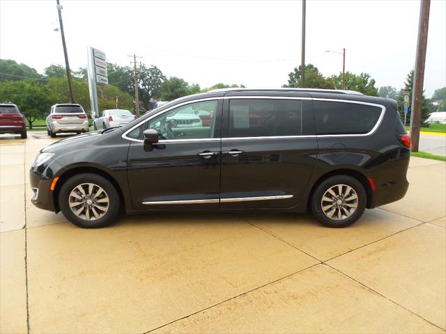 2019 Chrysler Pacifica Touring L Plus