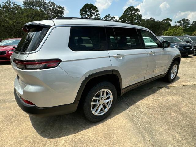 2021 Jeep Grand Cherokee L Laredo 4x2