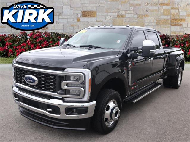 2023 Ford F-350 LARIAT