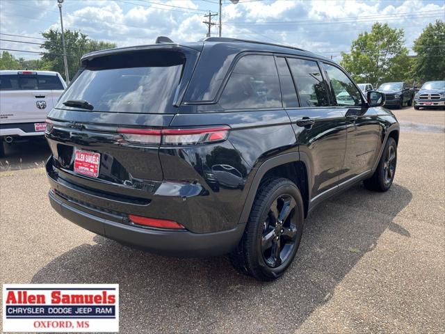 2023 Jeep Grand Cherokee Limited 4x2