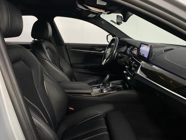 2019 BMW 530e xDrive iPerformance