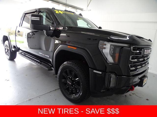 2024 GMC Sierra 2500HD 4WD Crew Cab Standard Bed AT4 for sale in Budd Lake, NJ
