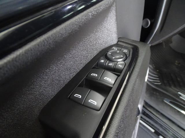 2024 GMC Sierra 2500HD 4WD Crew Cab Standard Bed AT4