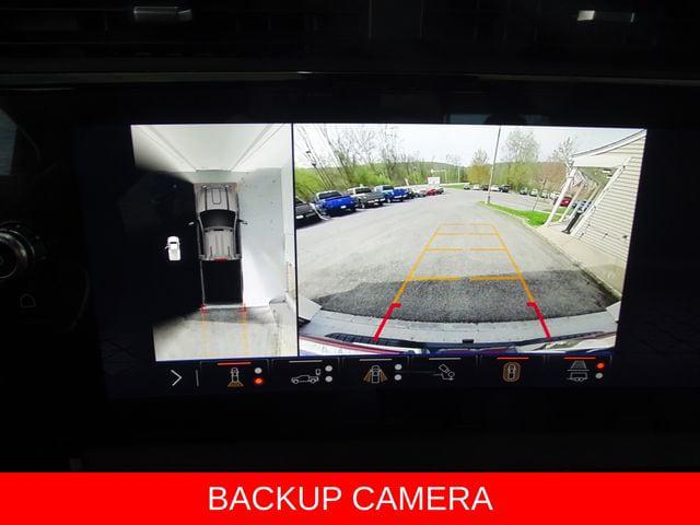 2024 GMC Sierra 2500HD 4WD Crew Cab Standard Bed AT4