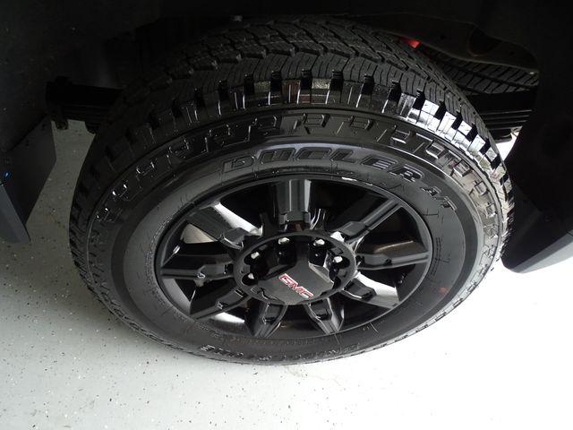2024 GMC Sierra 2500HD 4WD Crew Cab Standard Bed AT4