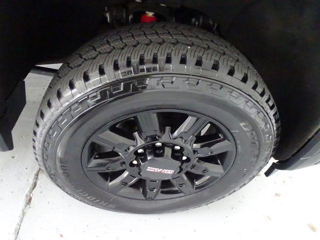 2024 GMC Sierra 2500HD 4WD Crew Cab Standard Bed AT4