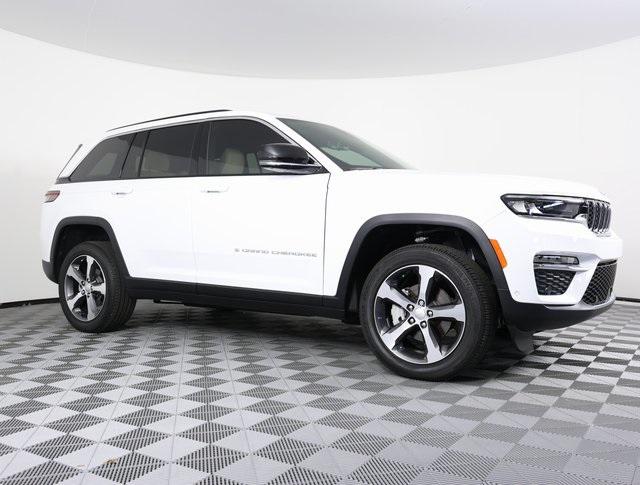 2024 Jeep Grand Cherokee GRAND CHEROKEE LIMITED 4X4