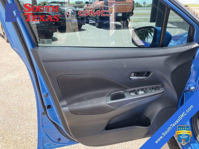 2021 Nissan Versa SV Xtronic CVT