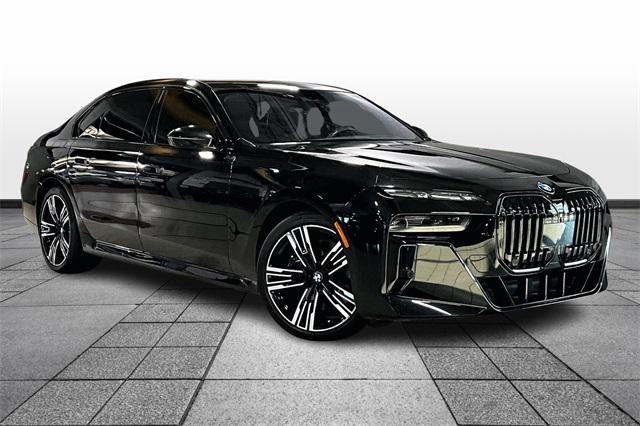 2023 BMW 760