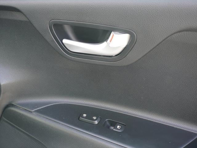 2022 Kia Rio S