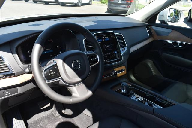 2025 Volvo XC90 Plus