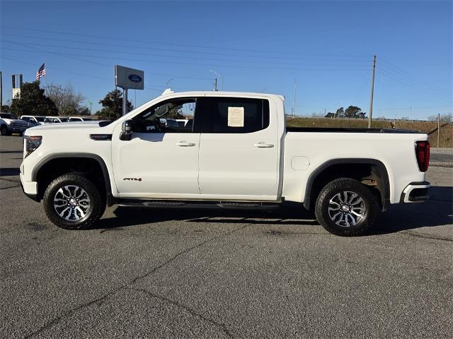 2023 GMC Sierra 1500 4WD Crew Cab Short Box AT4