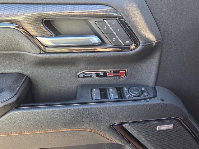 2023 GMC Sierra 1500 4WD Crew Cab Short Box AT4