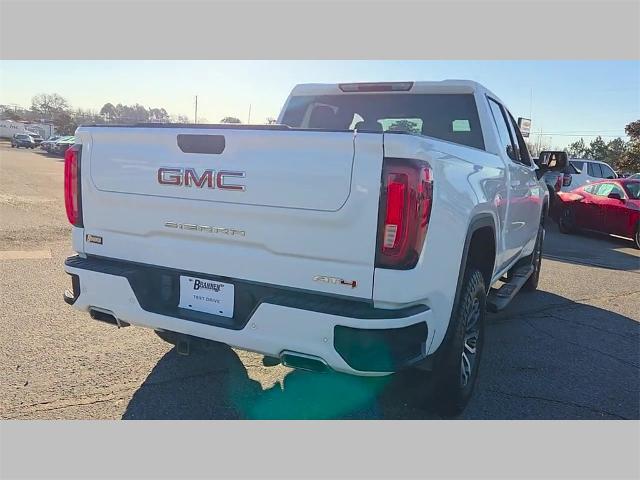 2023 GMC Sierra 1500 4WD Crew Cab Short Box AT4