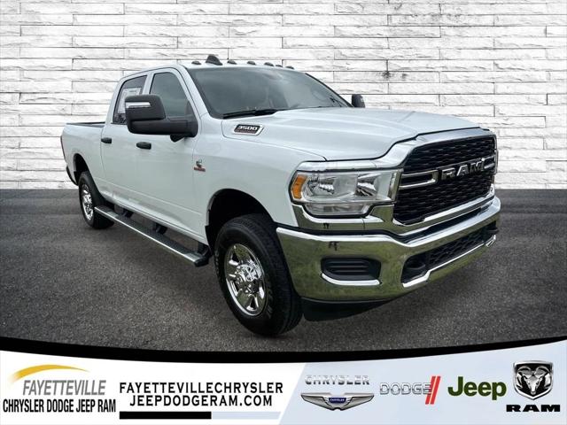 2024 RAM Ram 3500 RAM 3500 TRADESMAN CREW CAB 4X4 64 BOX