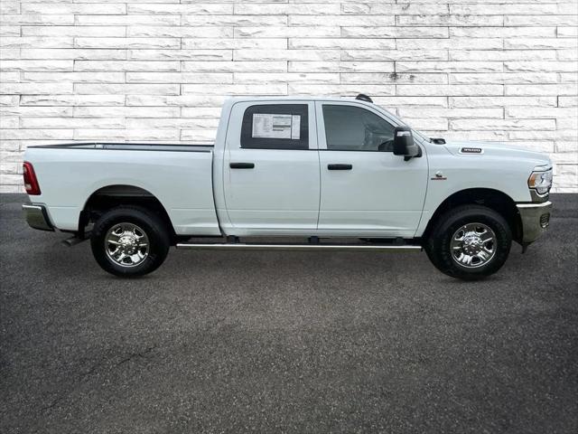 2024 RAM Ram 3500 RAM 3500 TRADESMAN CREW CAB 4X4 64 BOX