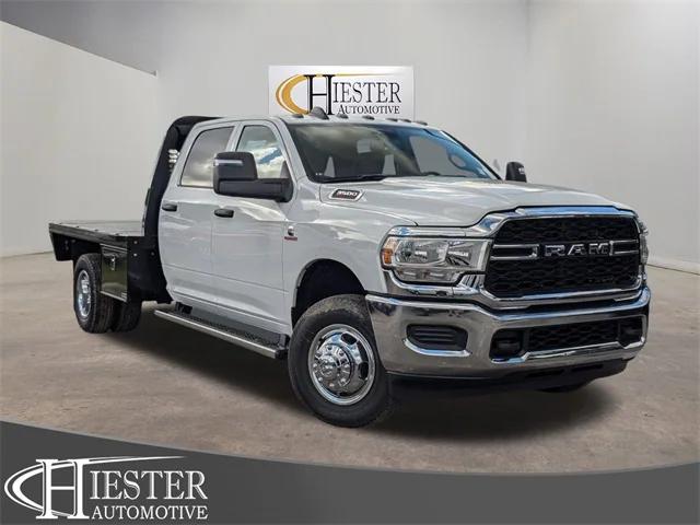 2024 RAM Ram 3500 Chassis Cab RAM 3500 TRADESMAN CREW CAB CHASSIS 4X4 60 CA