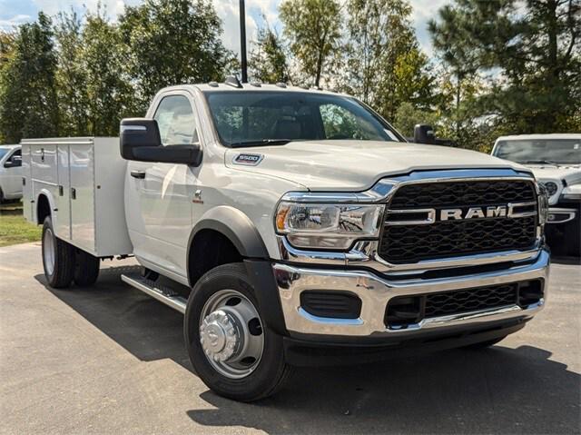 2024 RAM Ram 5500 Chassis Cab RAM 5500 TRADESMAN CHASSIS REGULAR CAB 4X4 84 CA