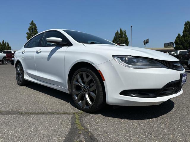 2015 Chrysler 200 S