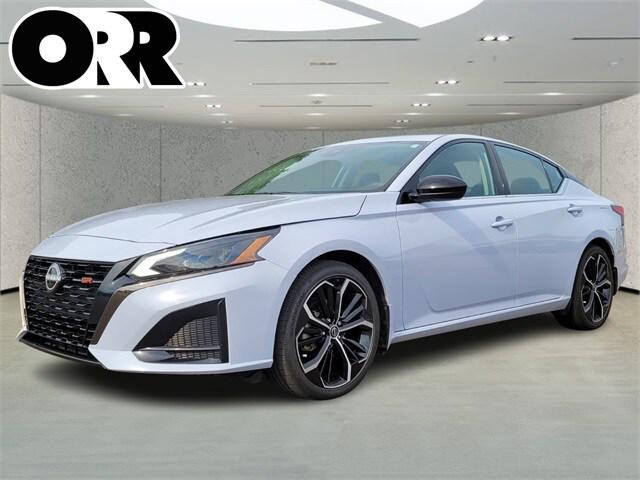 2023 Nissan Altima SR FWD