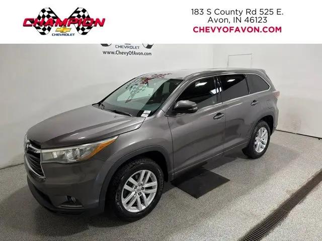 2015 Toyota Highlander LE for sale in Avon, IN