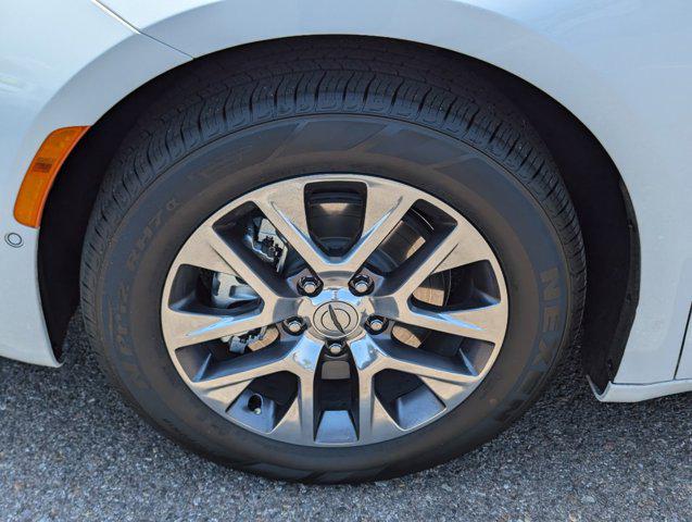 Used 2024 Chrysler Pacifica Hybrid For Sale in Tucson, AZ