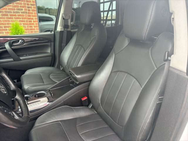 2017 Buick Enclave Leather