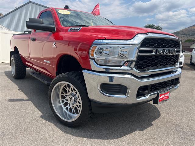 2022 RAM 3500 Tradesman Regular Cab 4x4 8 Box