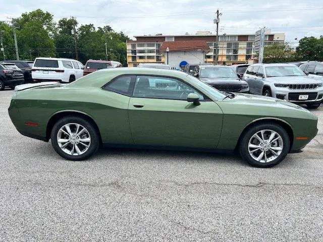 2023 Dodge Challenger SXT AWD